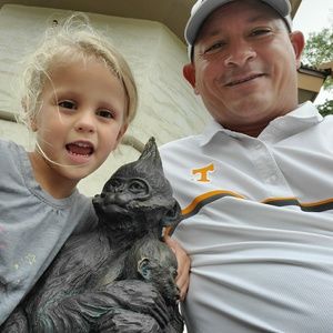 Meet your Posher, Joey